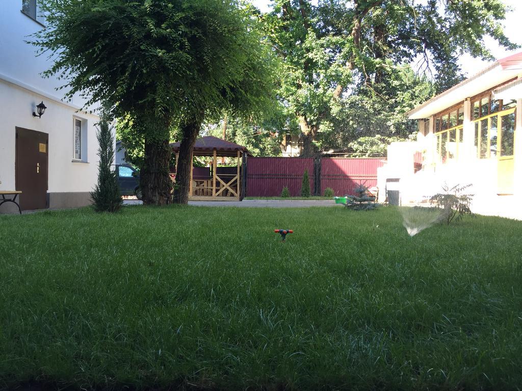 Fiveseasons Hostel Almatî Cameră foto